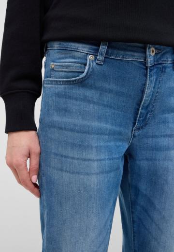 Клешеные брюки