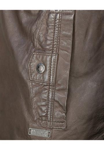 Кожаная куртка