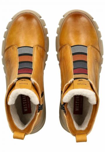 Зимние ботинки