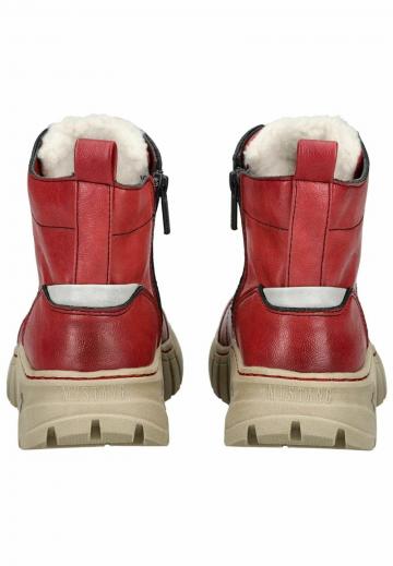 Зимние ботинки