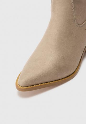 Ковбойские сапоги