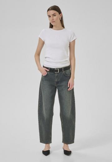 Свободные джинсы