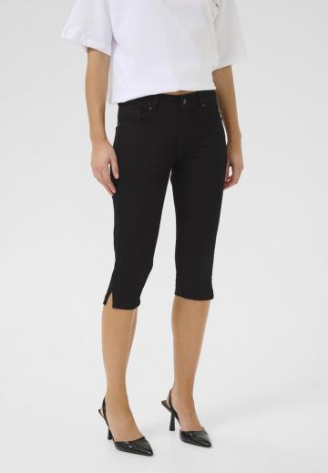 Короткие джинсы