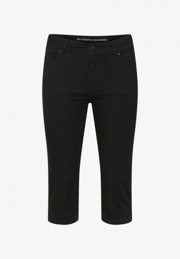 Короткие джинсы