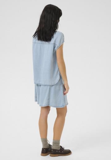 Джинсовая жилетка