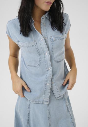 Джинсовая жилетка