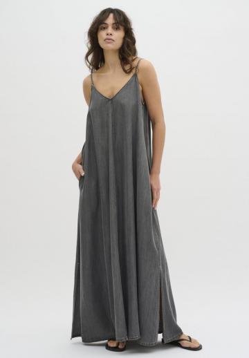 Джинсовое платье