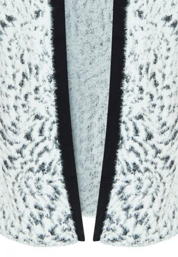 Жаккардовая вязаная кофта