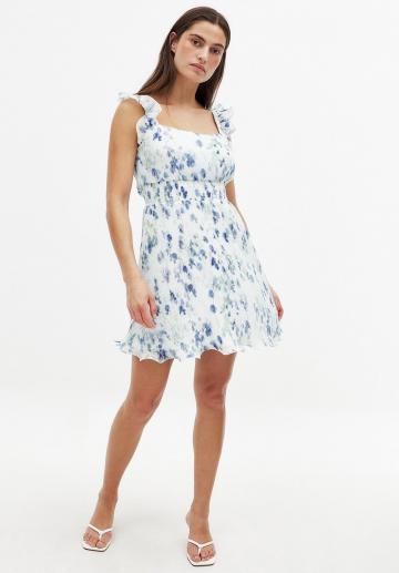 Короткое платье