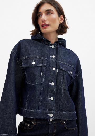 Джинсовая куртка