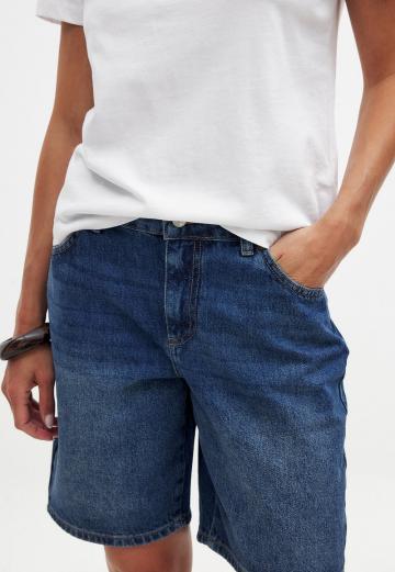 Джинсовые шорты