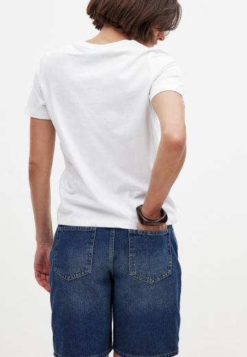 Джинсовые шорты