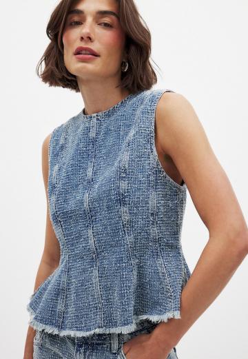 Джинсовая жилетка