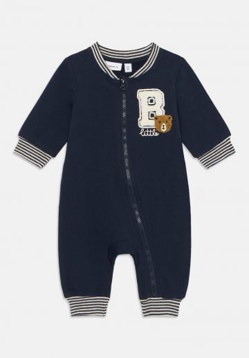 Набор одежды