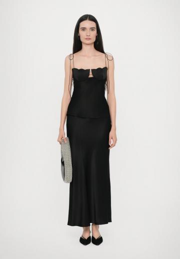 Топ на бретельках