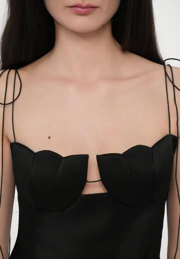 Топ на бретельках