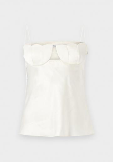 Топ на бретельках