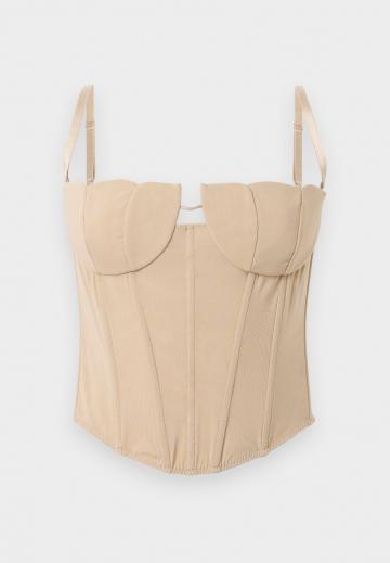 Топ на бретельках