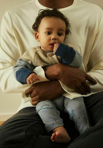 Вязаная кофта