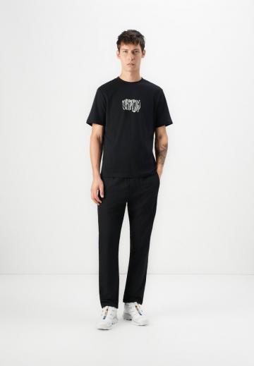 Спортивные штаны