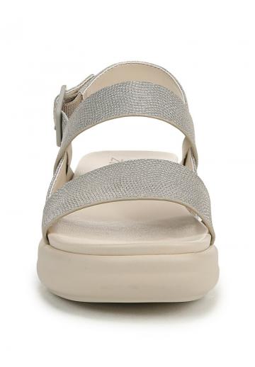 Босоножки на танкетке