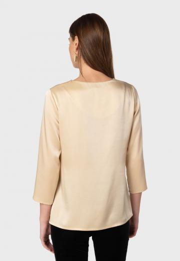Атласная блузка