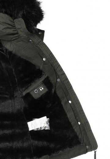 Зимняя куртка