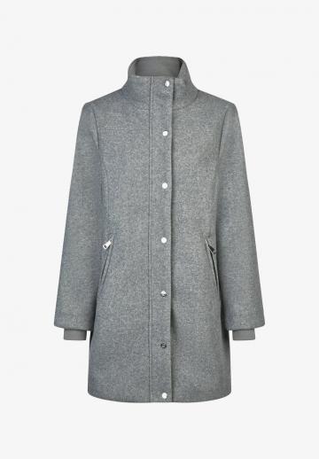 Шерстяное пальто