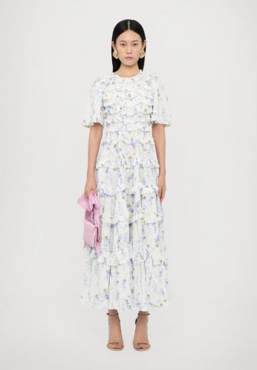 Летнее платье