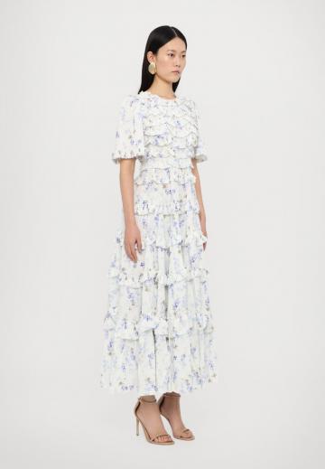 Летнее платье