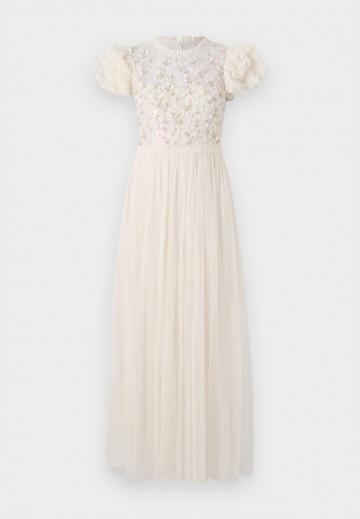 Длинное платье