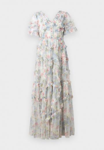 Летнее платье