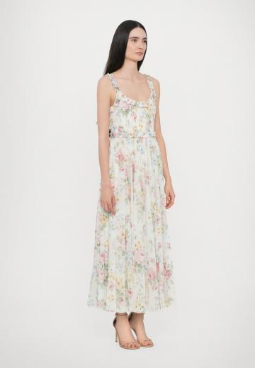 Длинное платье