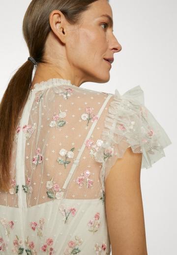 Летнее платье