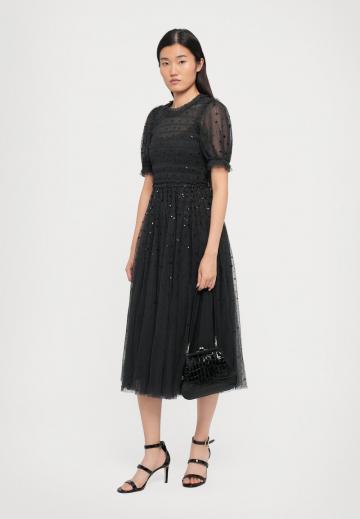 Коктейльное платье