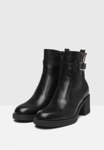 Ковбойские сапоги