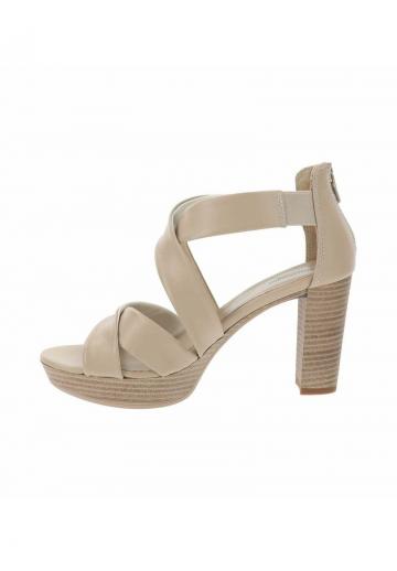 Босоножки на платформе