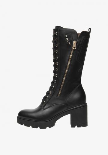 Сапоги на шнуровке