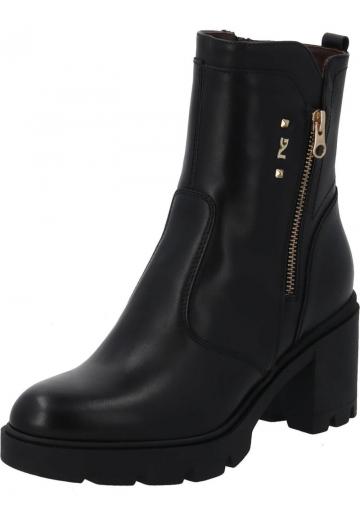 Полусапожки на высоком каблуке