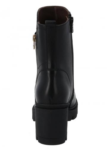 Полусапожки на высоком каблуке