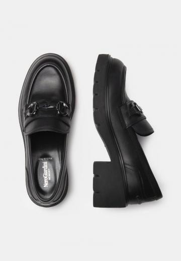 Полуботинки