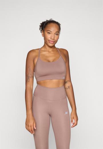 Спортивный бюстгальтер