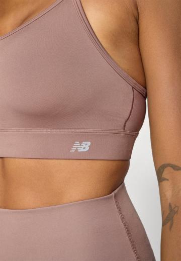 Спортивный бюстгальтер