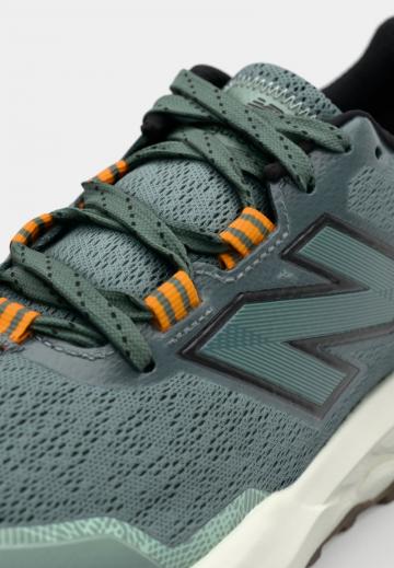 Беговые кроссовки