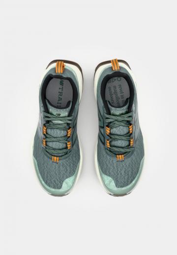 Беговые кроссовки