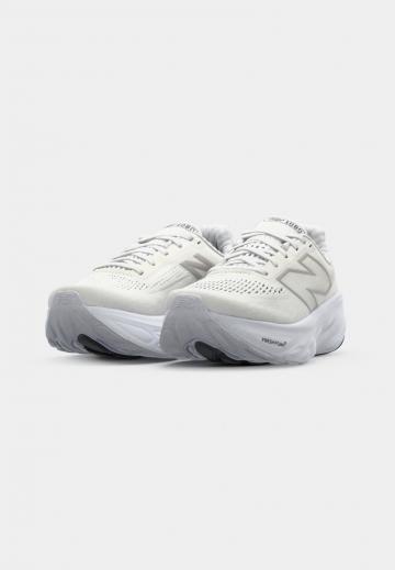 Беговые кроссовки