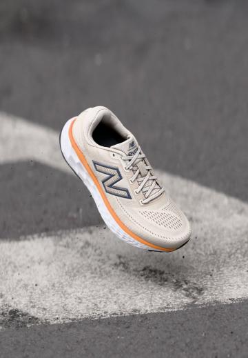 Беговые кроссовки