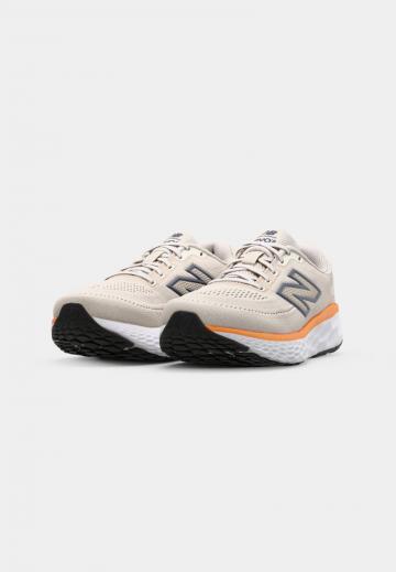 Беговые кроссовки