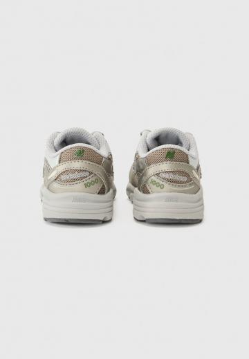 Детская обувь