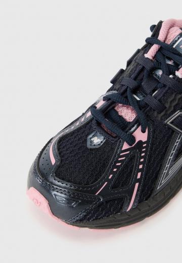 Детская обувь